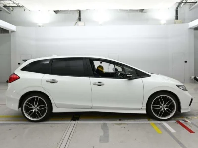 Honda Jade