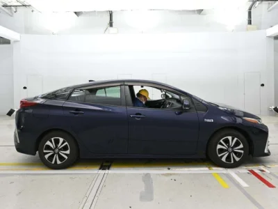 Toyota Prius PHV