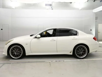 Nissan Skyline