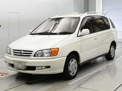 Toyota Ipsum