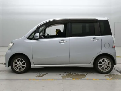 Subaru Lucra