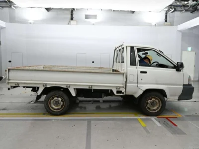 Toyota TownAce Truck