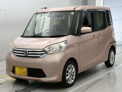 Nissan Dayz Roox