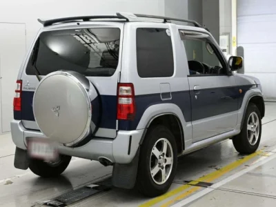 Mitsubishi Pajero Mini