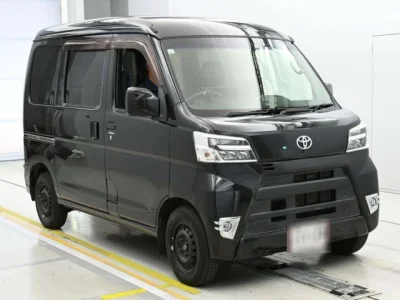 Toyota Pixis Van
