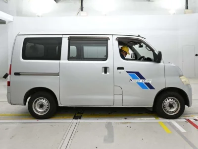 Toyota LiteAce Van