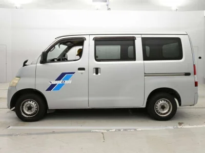 Toyota LiteAce Van