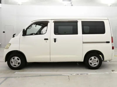 Toyota LiteAce Van