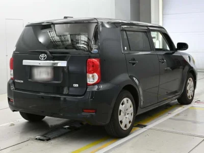 Toyota Corolla Rumion