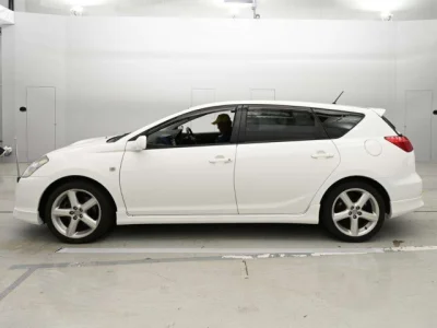 Toyota Caldina