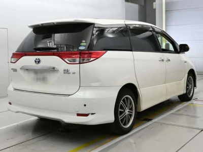 Toyota Estima Hybrid