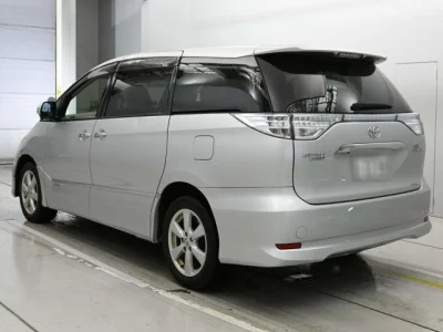 Toyota Estima Hybrid