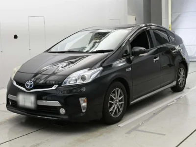 Toyota Prius PHV