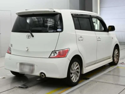Toyota bB