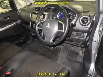 Mitsubishi ek Custom