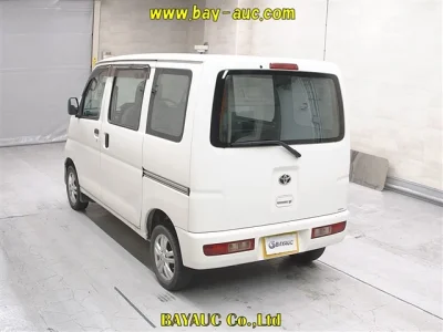 Toyota Pixis Van