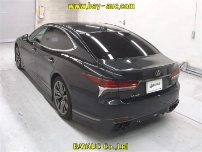 Lexus LS500