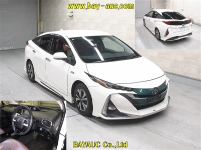 Toyota Prius PHV