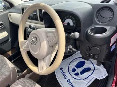 Daihatsu Mira Tocot