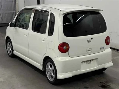 Daihatsu MOVE LATTE