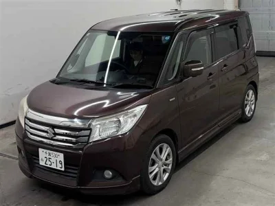 Suzuki Solio