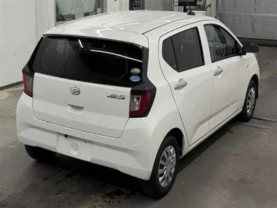 Daihatsu MIRA E S