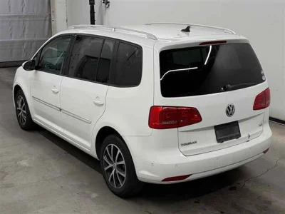 Volkswagen GOLF TOURAN