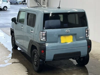 Daihatsu TAFT