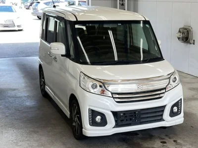 Suzuki Spacia
