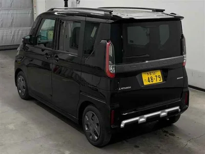 Mitsubishi Delica Mini