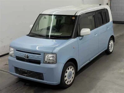 Toyota Pixis Space