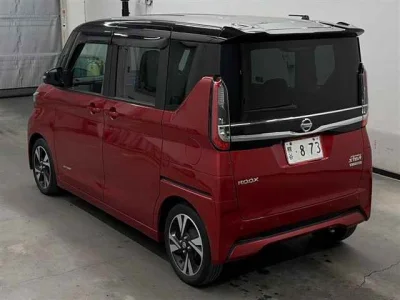 Nissan ROOX