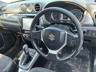 Suzuki Escudo