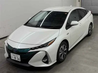 Toyota Prius PHV
