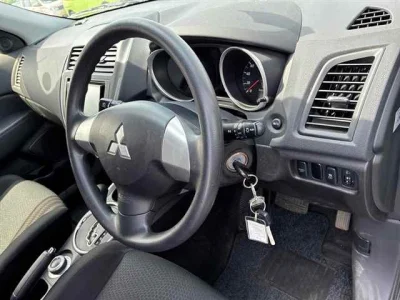 Mitsubishi RVR