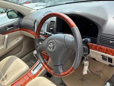 Toyota Premio