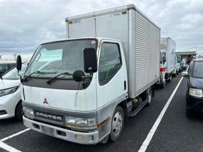 Mitsubishi Fuso Canter