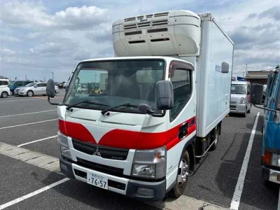 Mitsubishi Fuso Canter