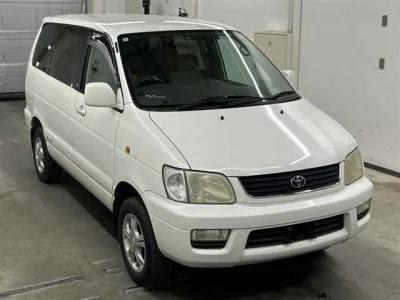 Toyota Lite Ace Noah