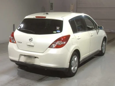 Nissan Tiida