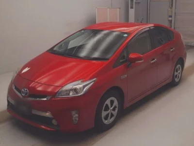 Toyota Prius PHV