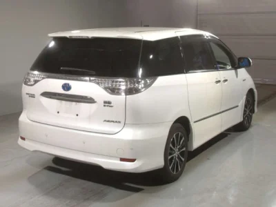 Toyota Estima Hybrid