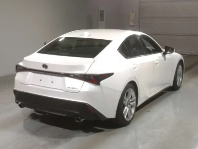 Lexus IS300h