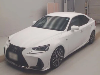 Lexus IS300h