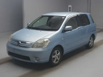 Toyota Raum