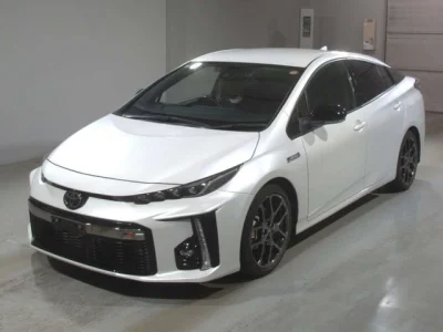 Toyota Prius PHV