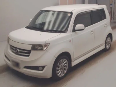 Toyota bB