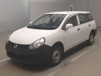 Nissan AD