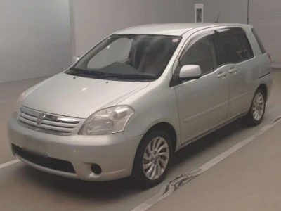 Toyota Raum