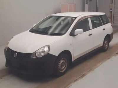 Nissan AD